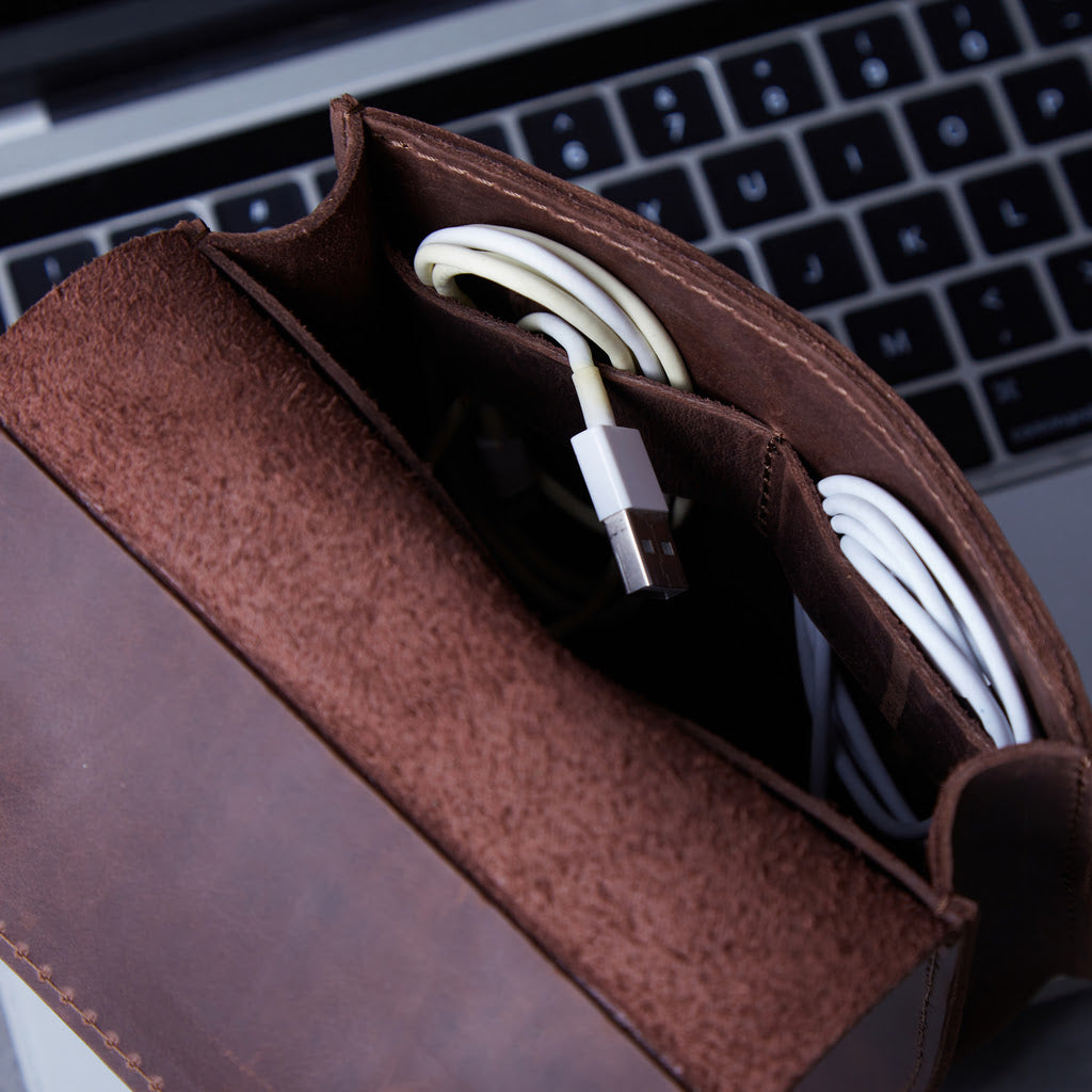 Wander Cable, Charger, Mouse Organizer