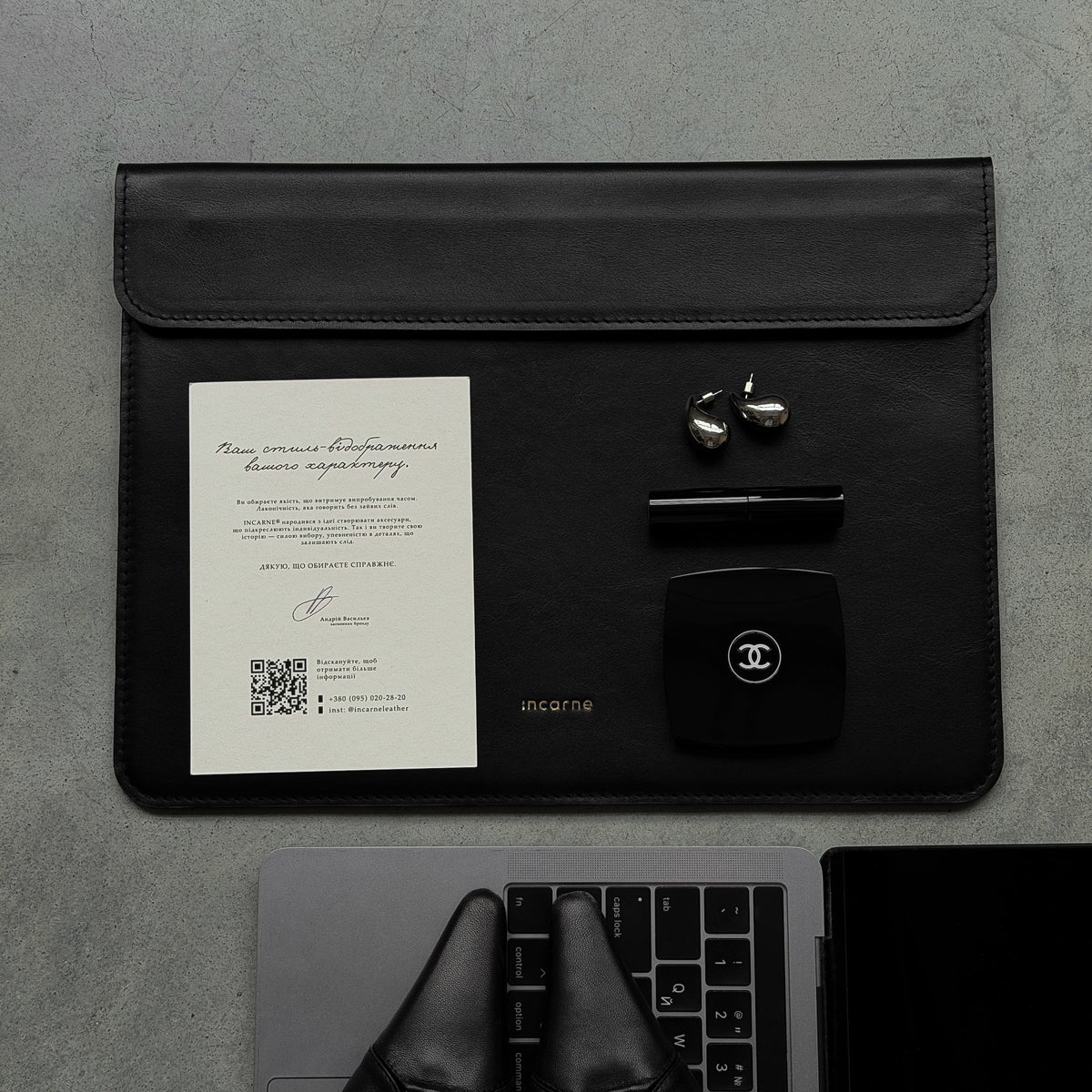 Core sleeve