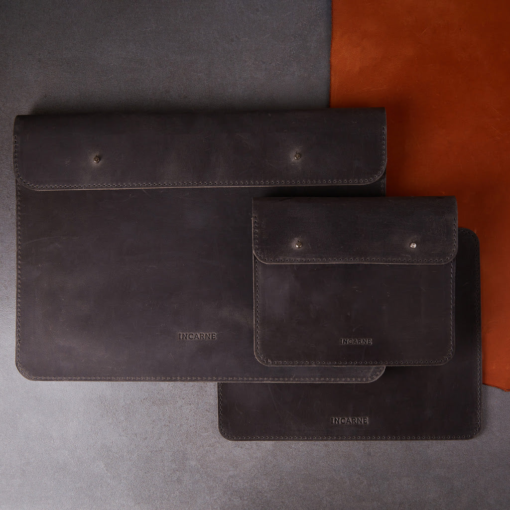 Gift set: Neat laptop case + Keep cable organizer + Word mousepad