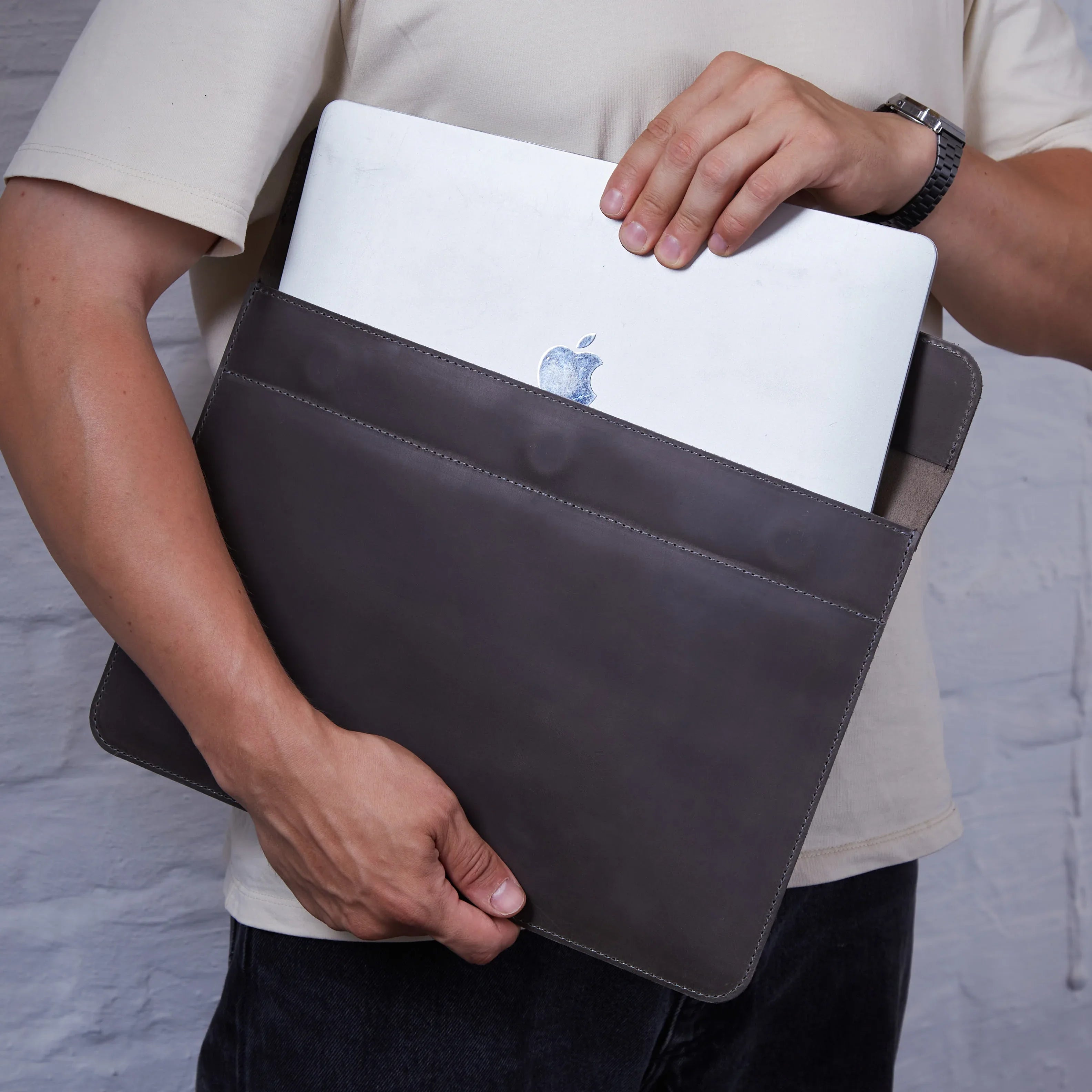 Klouz Laptop Sleeve, Gray (vintage) - INCARNE® Global