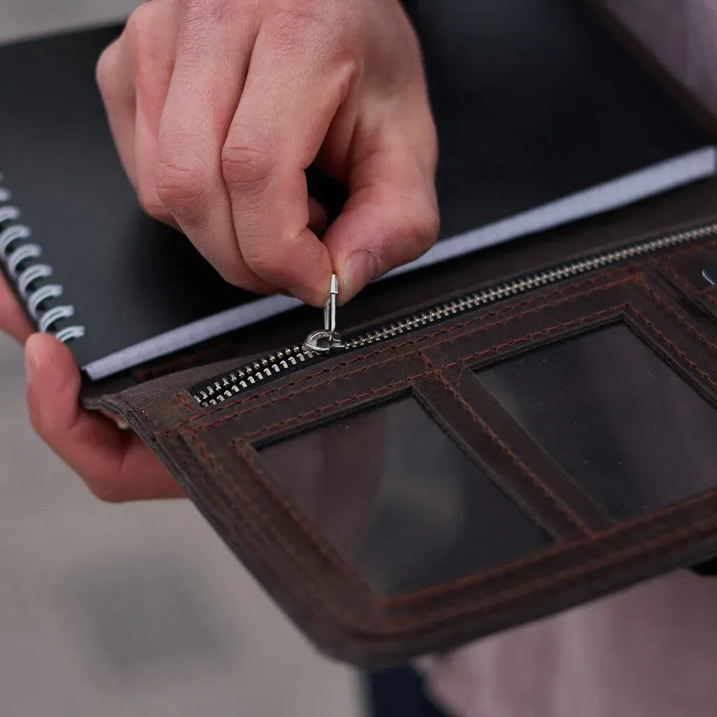 Corporate gifts: portfolio organizer - INCARNE® Ukraine