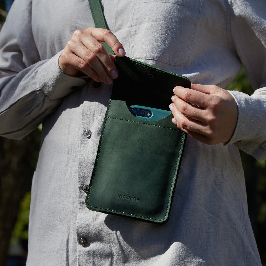 Smart Case Phone Bag Made from Vintage Leather