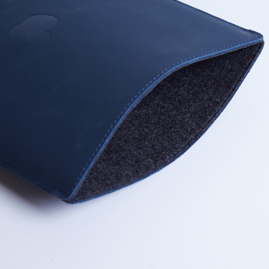 Free Port Plus Laptop Sleeve, Blue