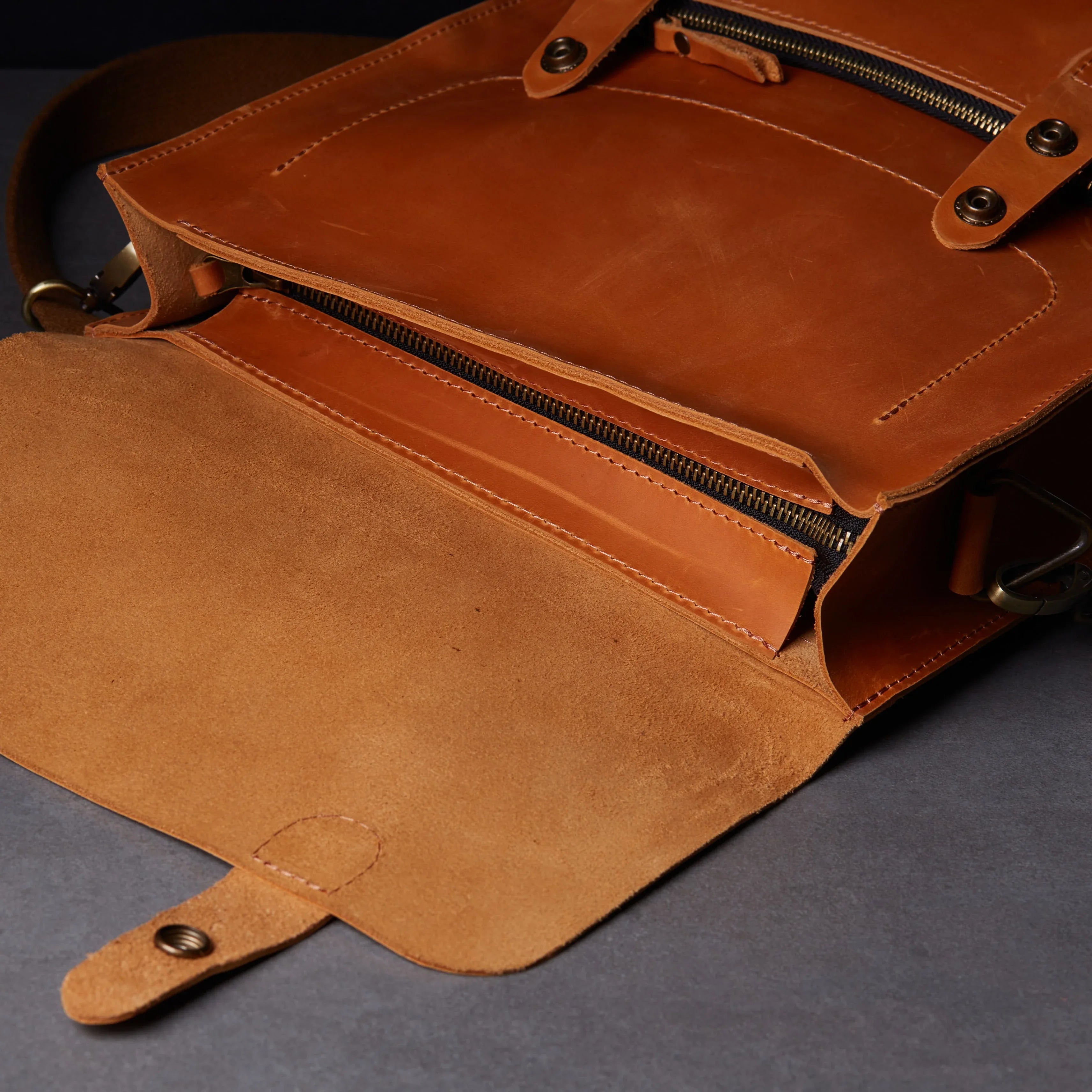 Brit backpack bag - INCARNE® Ukraine