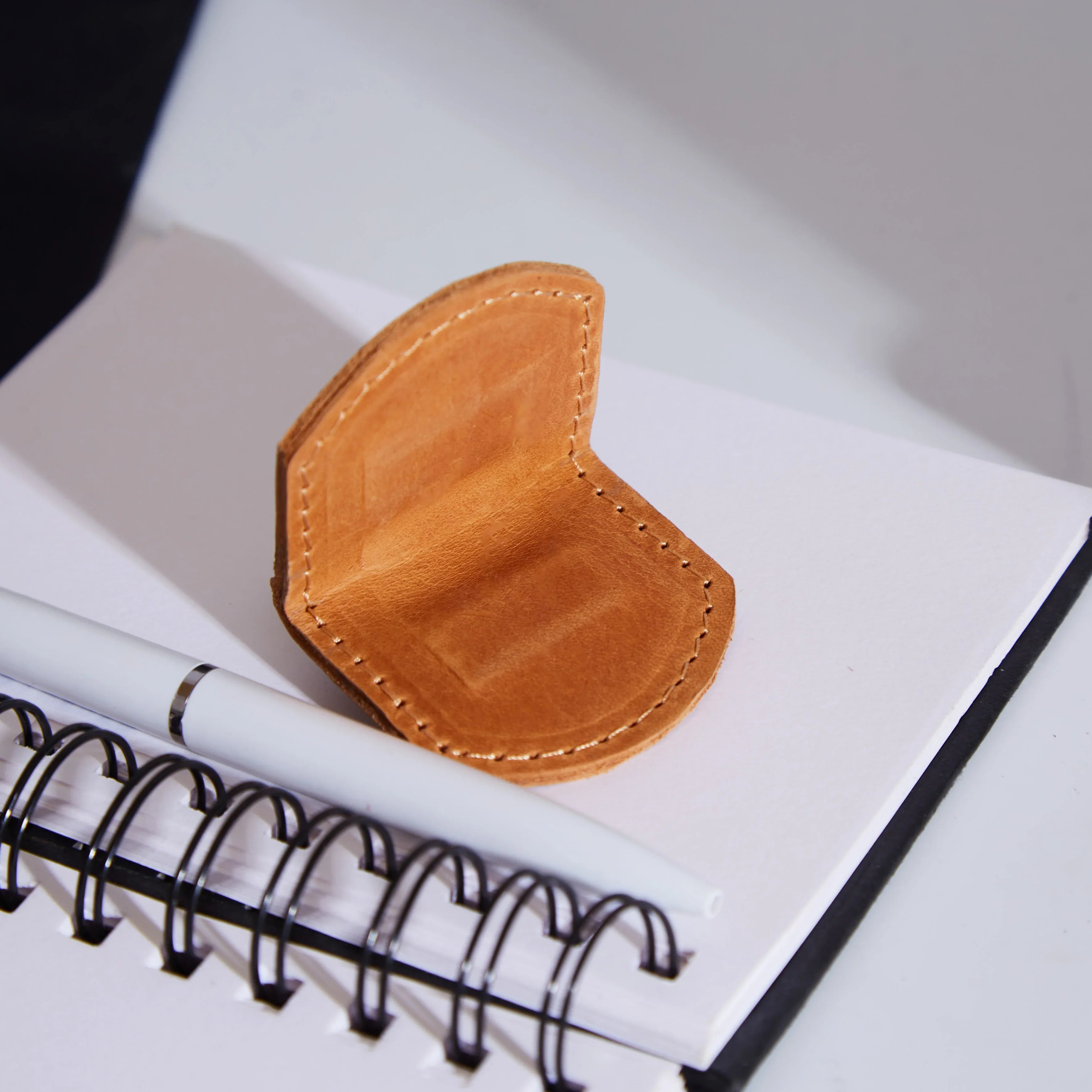 Magnetic bookmark Book Tag - INCARNE® Ukraine