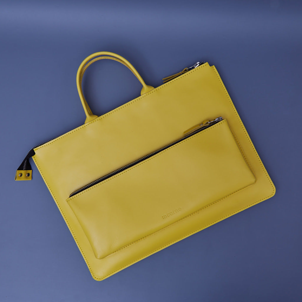 Maryland Laptop Sleeve with Handles in classic leather