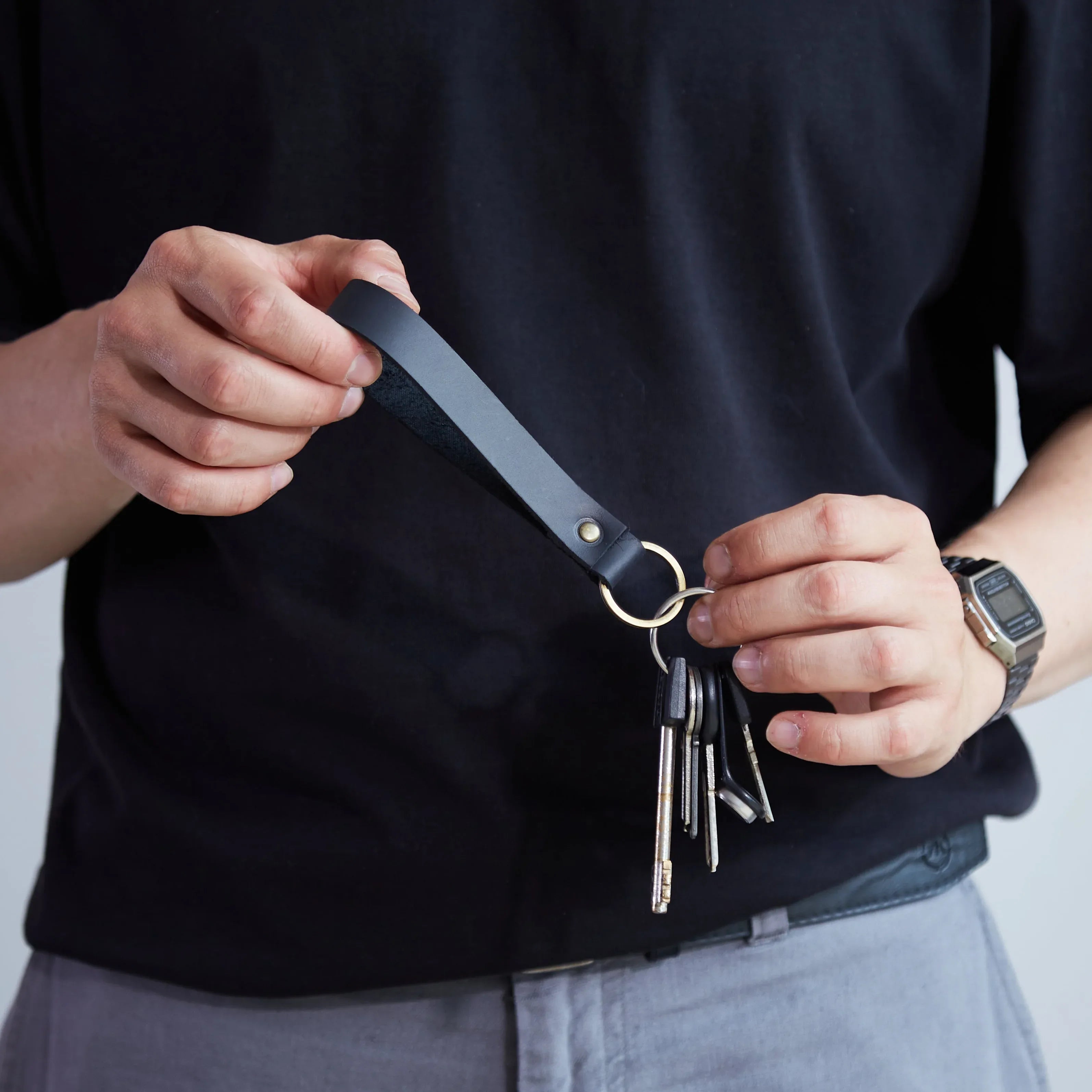 Leather keychain - INCARNE® Ukraine