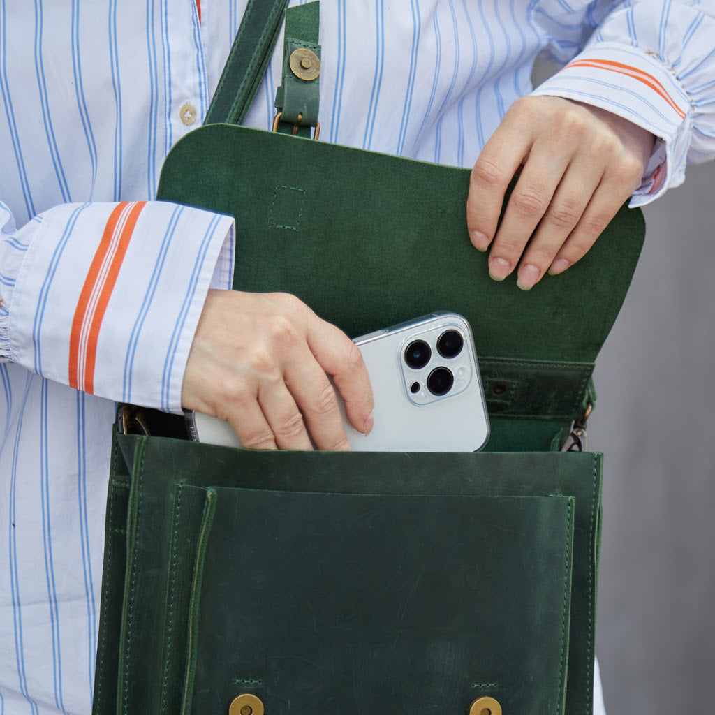 Story Convertible Purse-Backpack