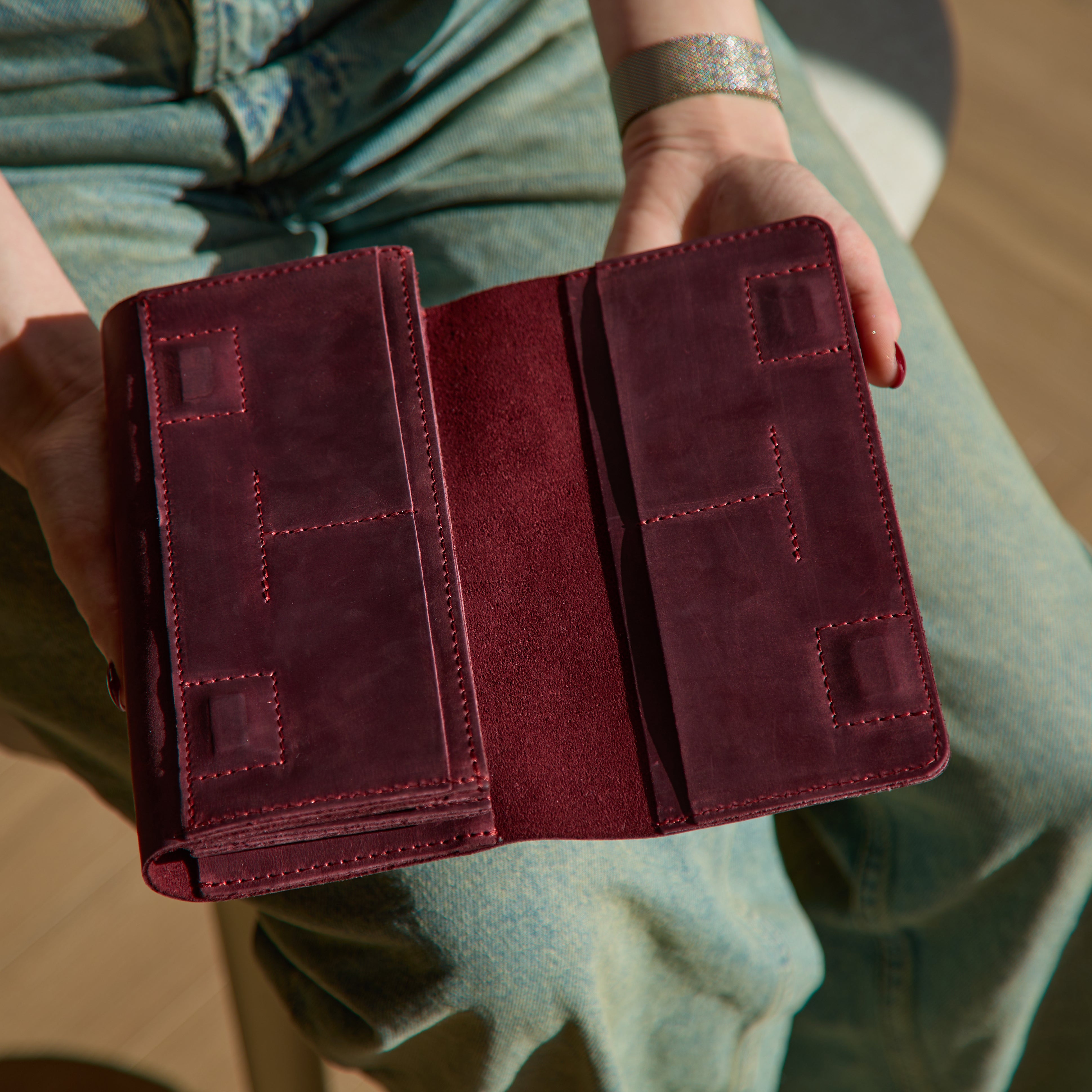 Klondike wallet-clutch