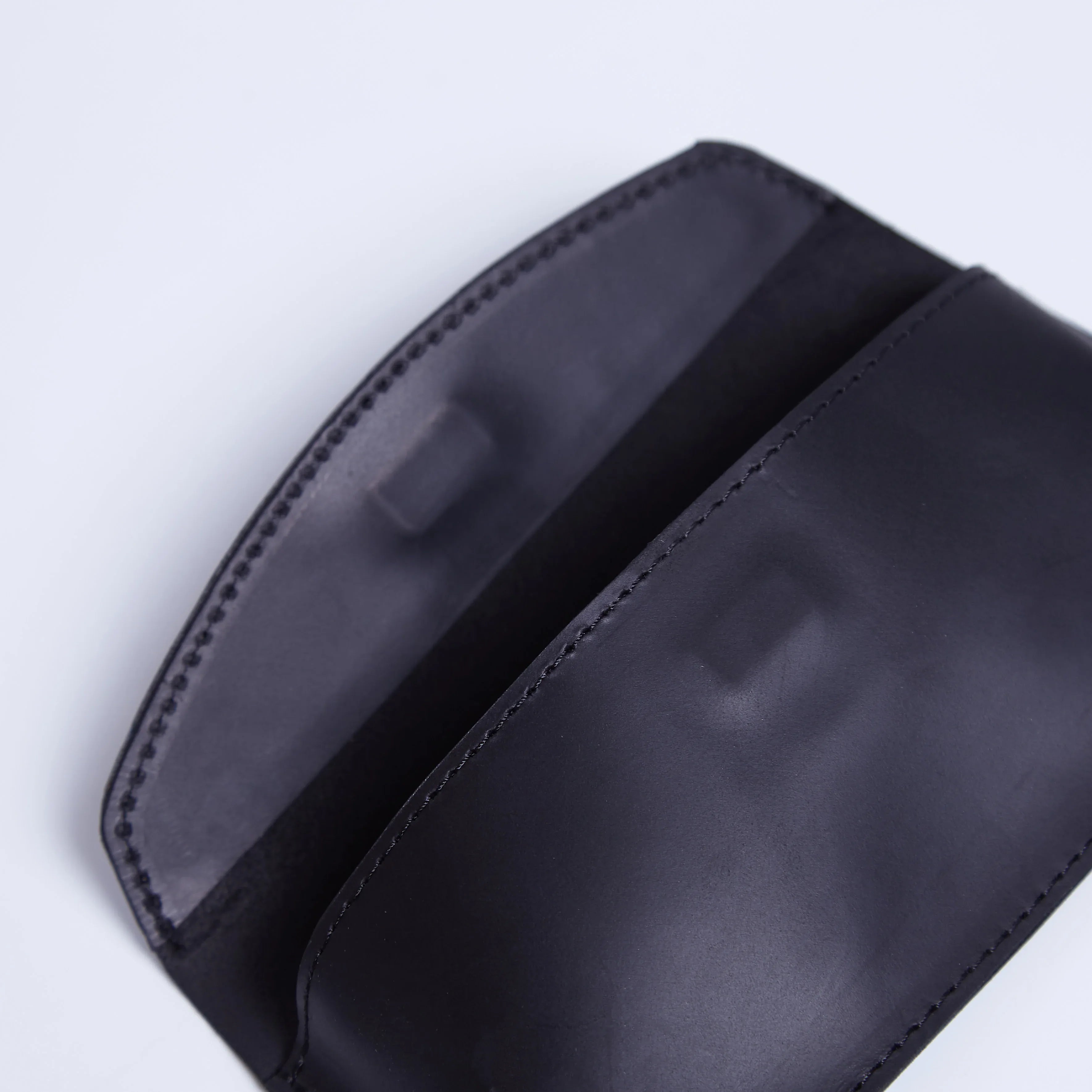 Ellet glasses case - INCARNE® Ukraine