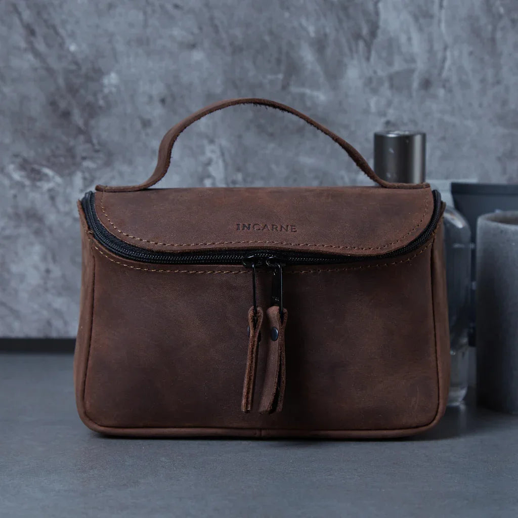 Timeless leather wash bag - INCARNE® Ukraine