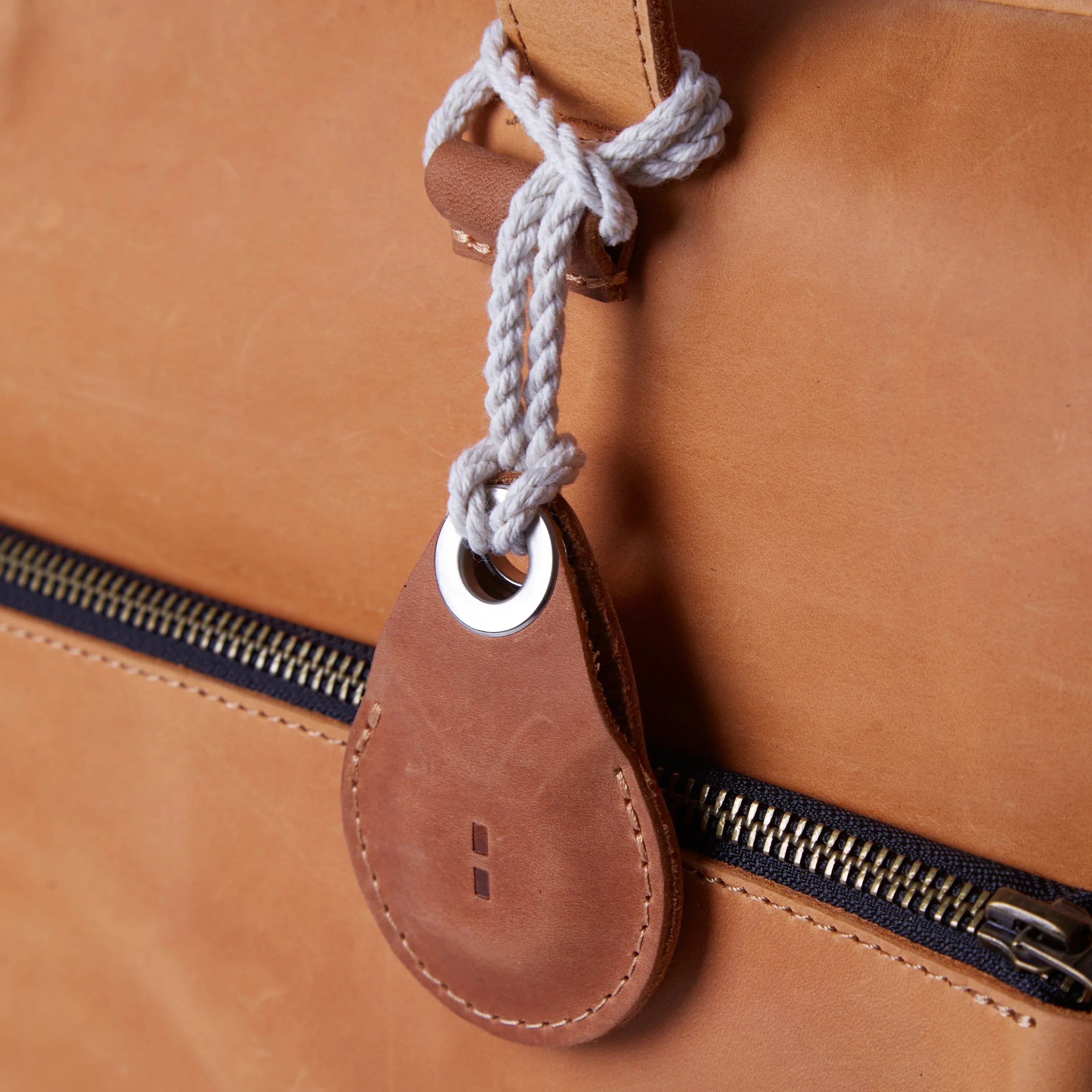 AirTag Case Air Holder - INCARNE® Ukraine